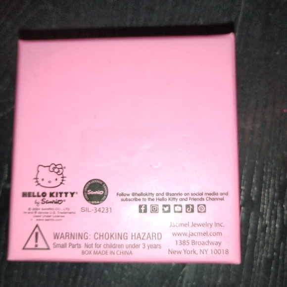 Hello kitty bracelet - Picture 4 of 4